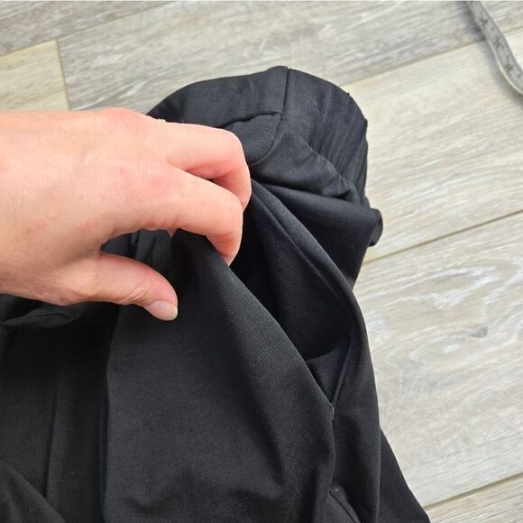 Foil brand slouchy tapered black pants size small oversized and comfortable - Picture 10 of 10